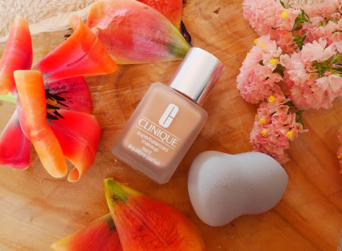 Clinique Superbalanced Foundation