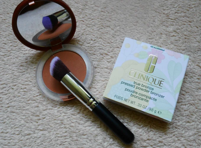 Clinique Bronzer Review