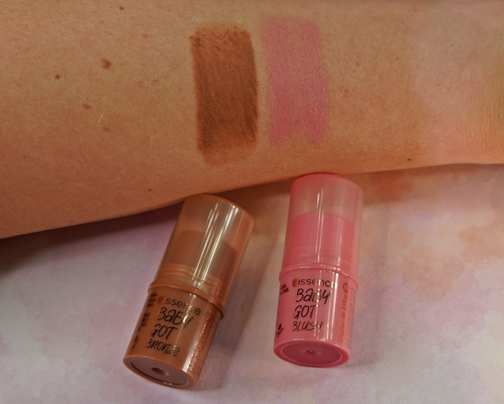Essence Baby Got Blush Bronzer Swatches