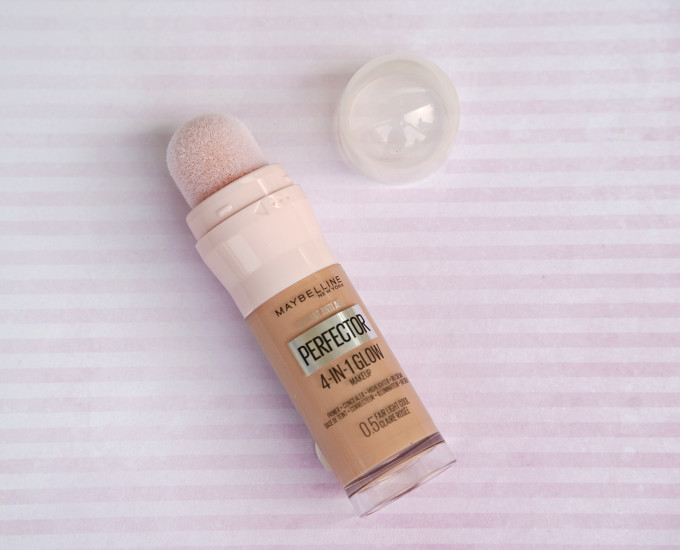 Maybelline Instant Age Rewind Perfector 4-in-1 Glow Review