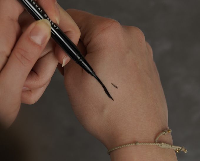 NYX Epic Ink Liner Black Swatch