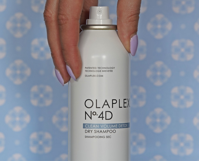 Olaplex No. 4D Clean Volume Detox Dry Shampoo Review