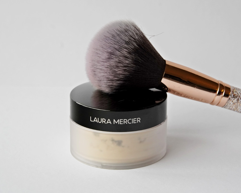 Laura Mercier Translucent Powder Review