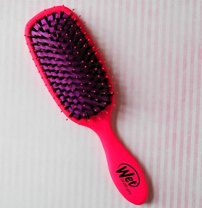 wetbrush pro detangler