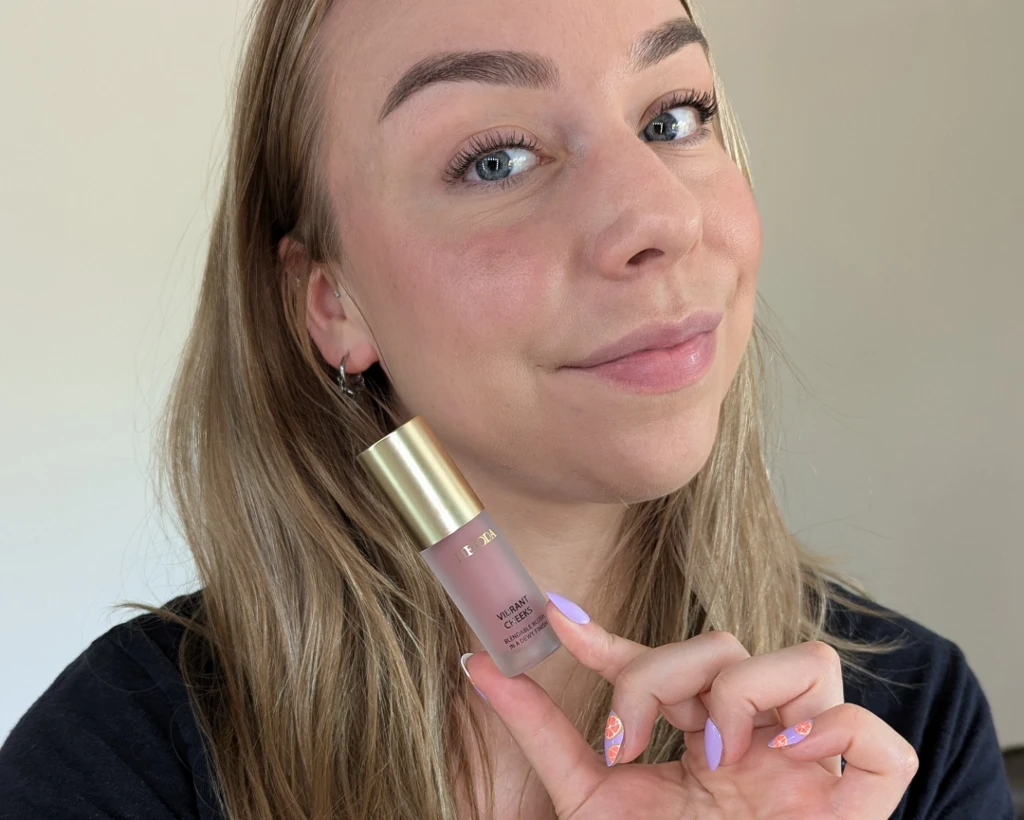 Meroda Liquid Blush Dusty Rose Swatch