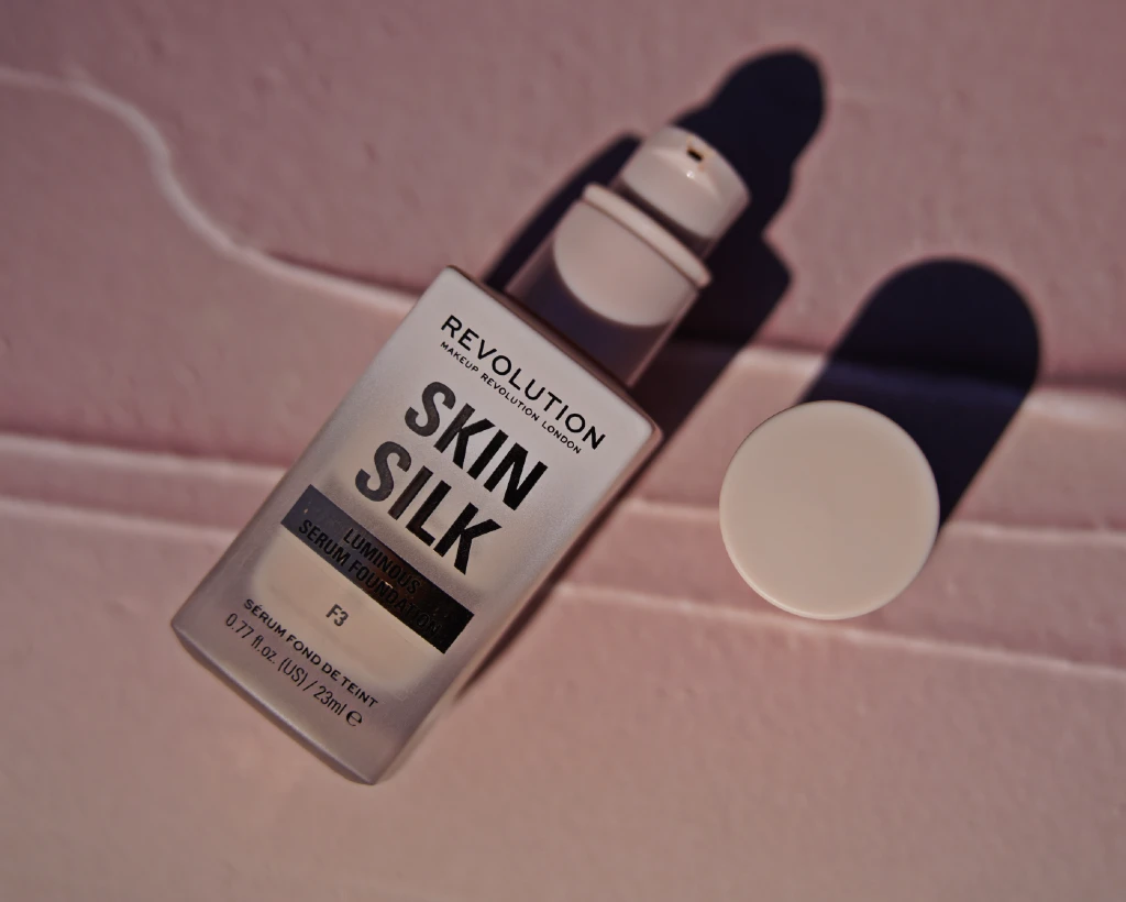 Makeup Revolution Skin Silk Foundation Review