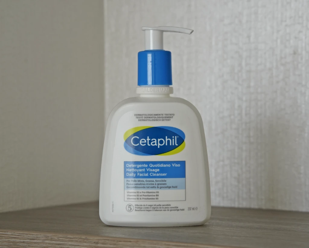 Cetaphil Daily Facial Cleanser Review