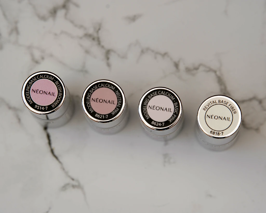 NÉONAIL Modeling Base Review