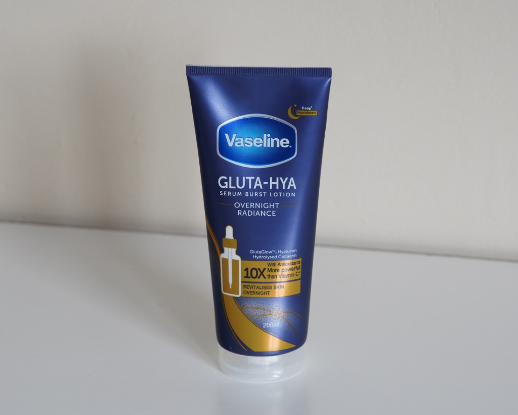 Vaseline Gluta-Hya Overnight Radiance Serum Burst Lotion